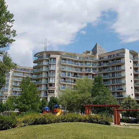 アパート Danube Dream Superb View & Garage *