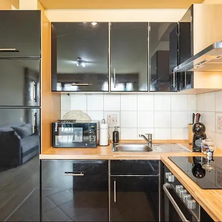 Danube Dream Superb View & Garage