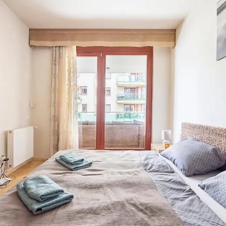 Danube Dream Superb View & Garage *