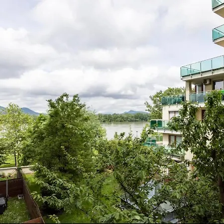 Danube Dream Superb View & Garage *