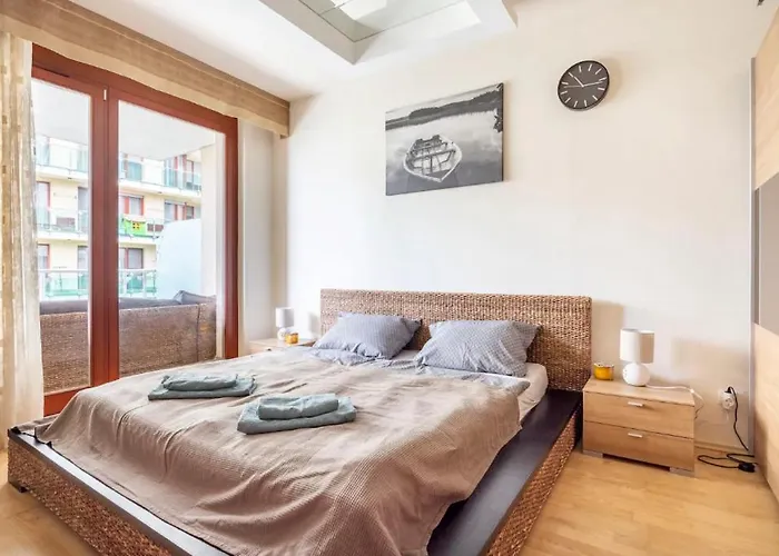 Danube Dream Superb View & Garage Апартаменты Будапешт