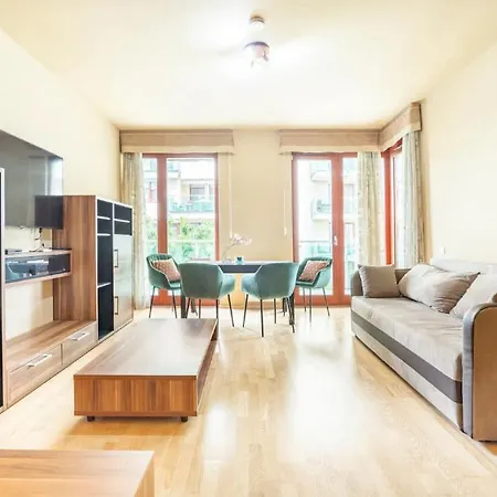 Danube Dream Superb View & Garage Апартаменты Будапешт